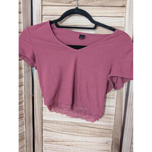 Shein cropped top size small Pink v-neck